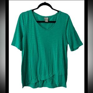 Chico’s Green Short Sleeve Top Size 1 (Medium) Lightweight Layered At Bottom Hem